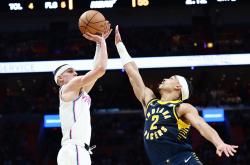 雷速体育电脑版官网下载-步行者大胜篮网，取得七连胜