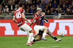 雷速体育电脑版官网-米兰德比争斗不败，无胜重逢