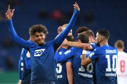 雷速体育比分官网直播-法兰克福主场战平霍芬海姆，积分榜保持稳定的简单介绍