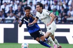 雷速体育-意甲球队迎来胜利之夜！全队欢聚一堂