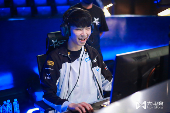 DRX横扫MAD,Chovy团战一打五入围赛2:0(北京) DRX横扫MAD,Chovy团战一打五入围赛2:0(北京)