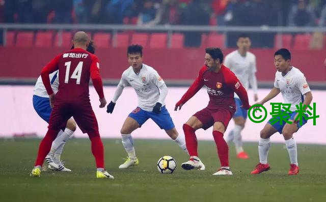 包含河北华夏幸福迎战山东鲁能：谁能赢得比赛？的词条