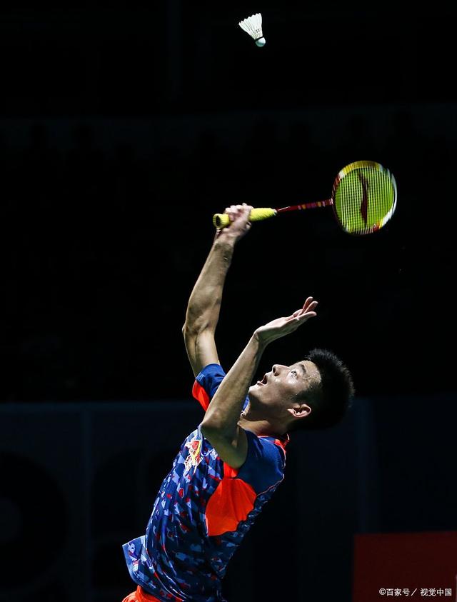 曼联横扫中国羽毛球队，谌龙完成高光表现峡谷大战半决赛，技惊四座的简单介绍