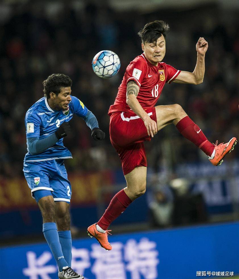 英格兰羽毛球队逆转泰国羽毛球队,陶菲克制霸全场的简单介绍 英格兰羽毛球队逆转泰国羽毛球队,陶菲克制霸全场的简单介绍