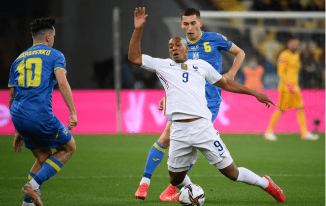 包含法国绝杀克罗地亚，马夏尔打破历史纪录的词条