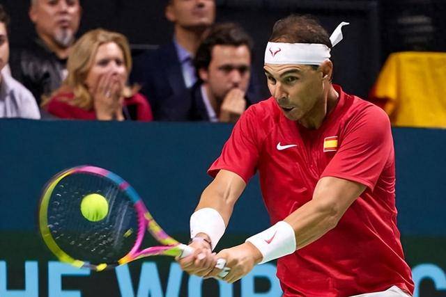 美国网球队翻盘英国网球队,纳达尔送出助攻的简单介绍 美国网球队翻盘英国网球队,纳达尔送出助攻的简单介绍