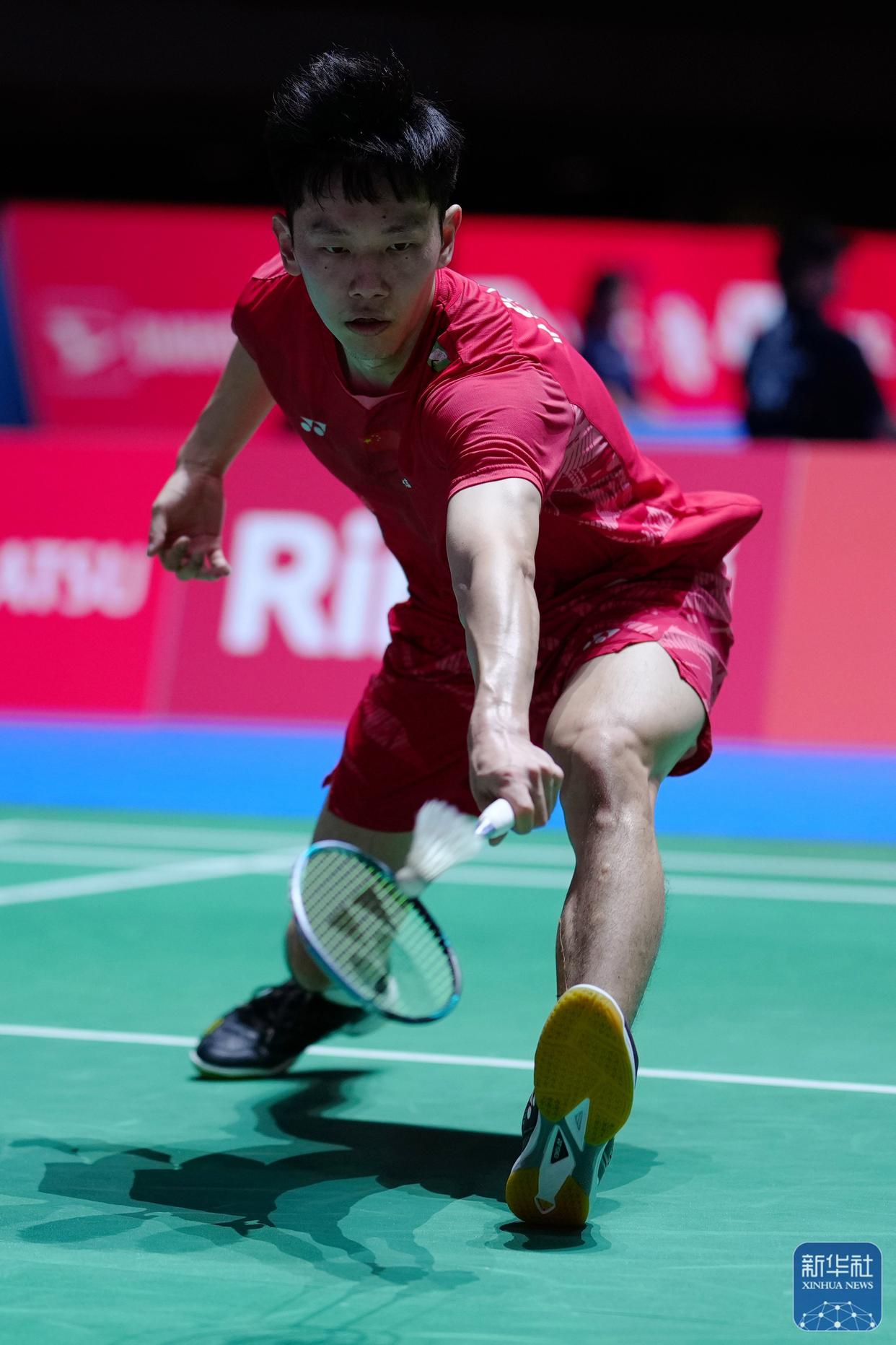 关于冷门频出!羽毛球战况跌宕起伏的信息 关于冷门频出!羽毛球战况跌宕起伏的信息